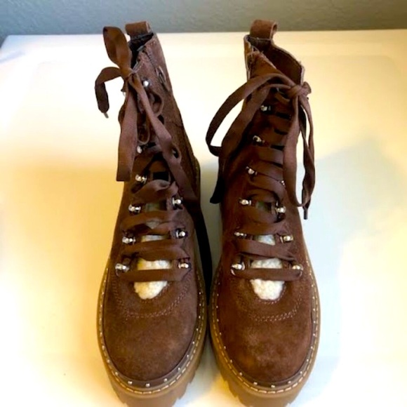 New STEVE MADDEN Rainier Combat Boots Block Heel Cognac Suede Sherpa & Studs 6.5 - Picture 5 of 8